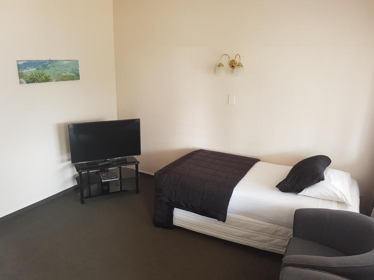 Boulevard Motel Роторуа Экстерьер фото